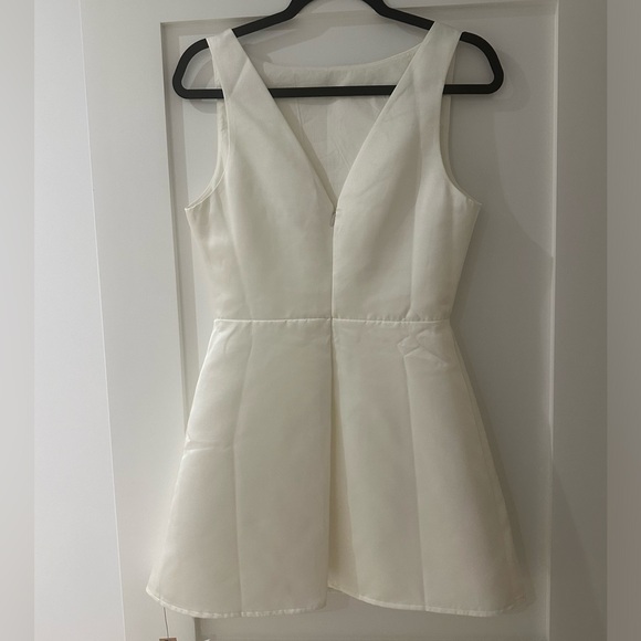 NWT Reformation Zenni Dress in Pale Yellow - Picture 4 of 8